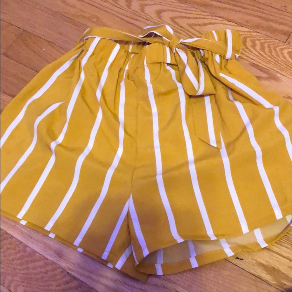 yellow shorts